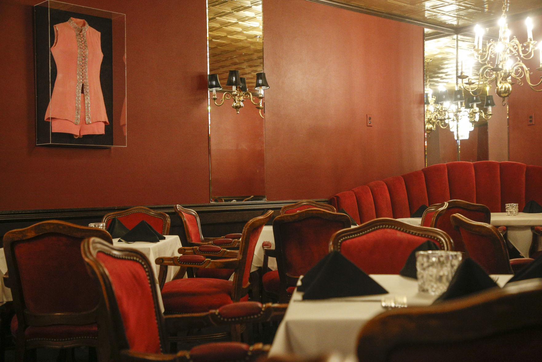 Celebrity Restaurant